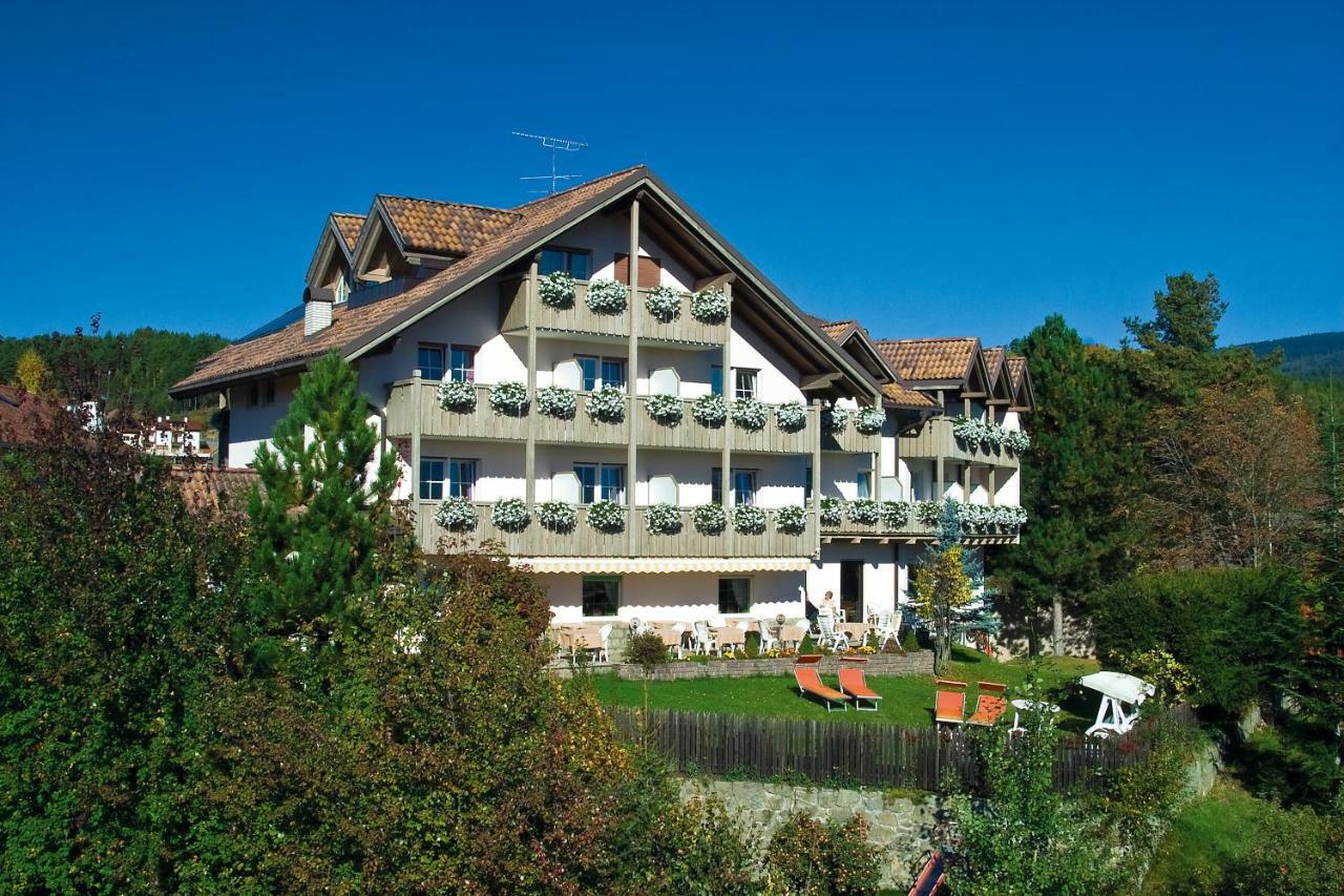 Hotel Dolomitenblick Collalbo Extérieur photo